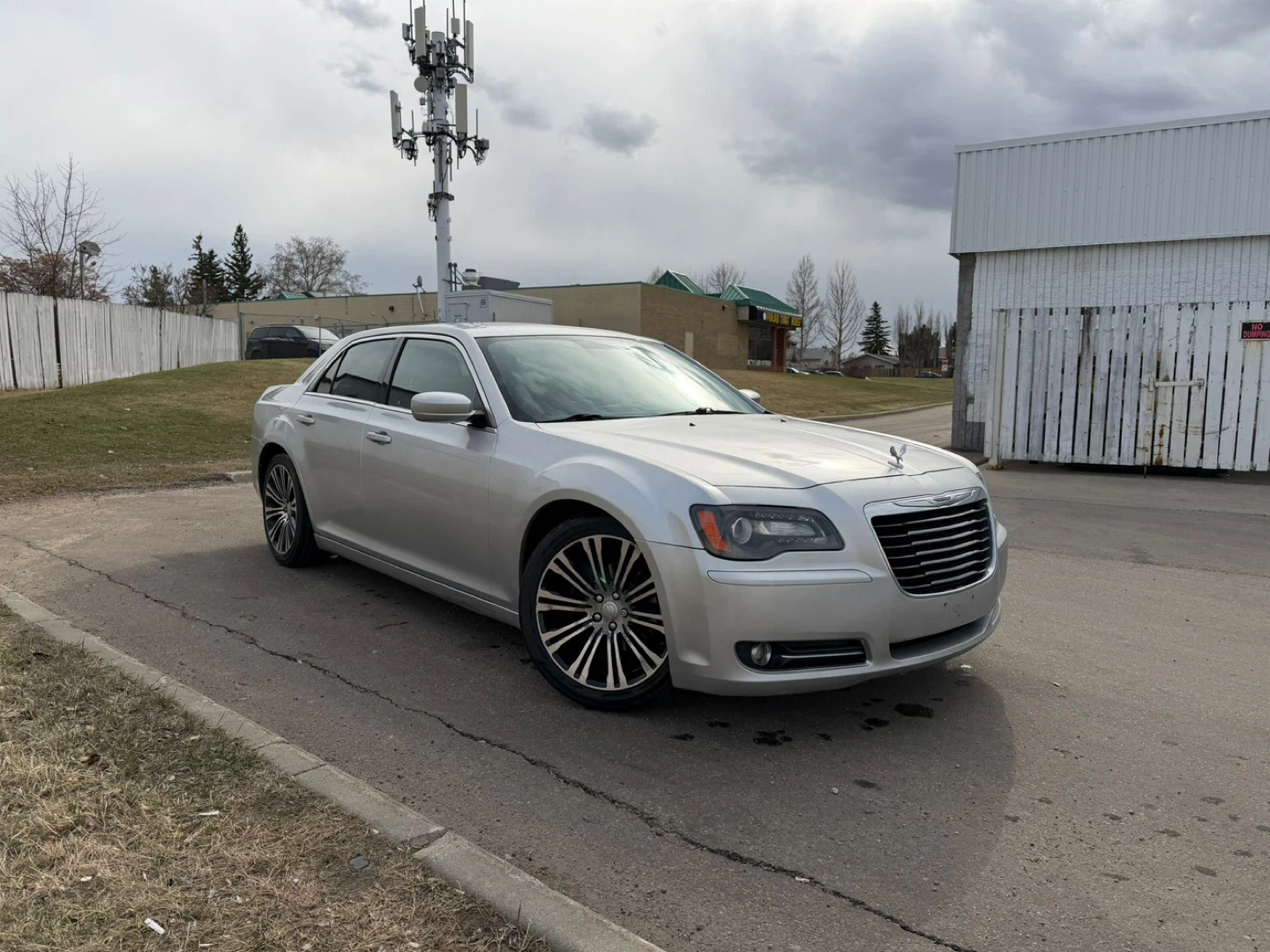 Silver Chrysler 300 Sedan - photo 3