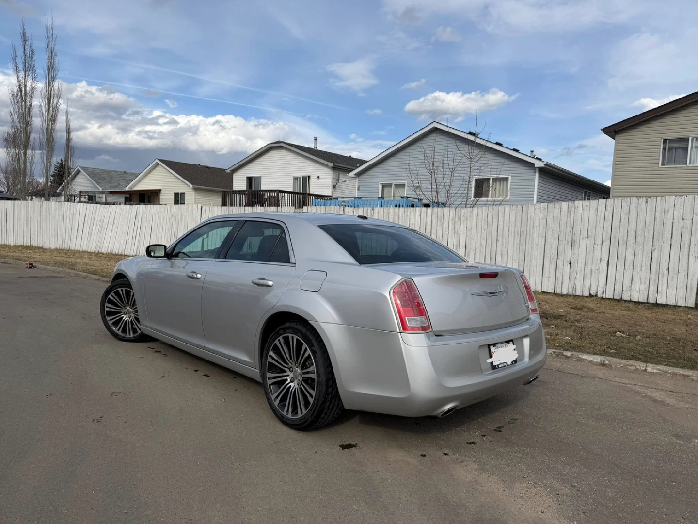 Silver Chrysler 300 Sedan - photo 2