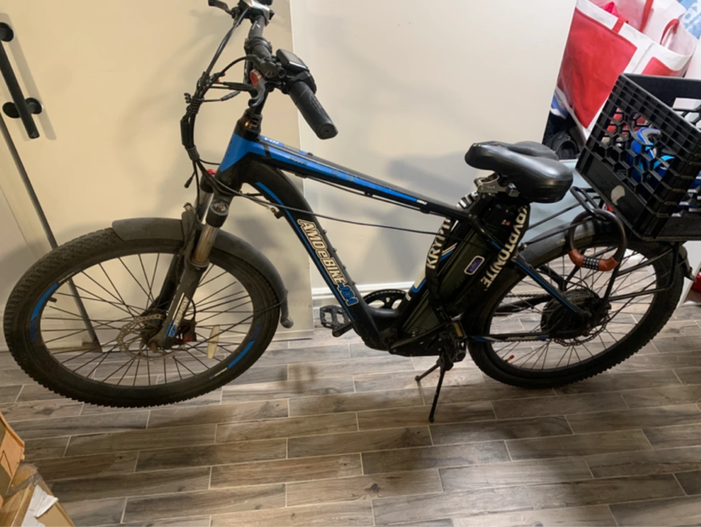 AMOE E-BIKE Electric Bicycle with Basket and Lock