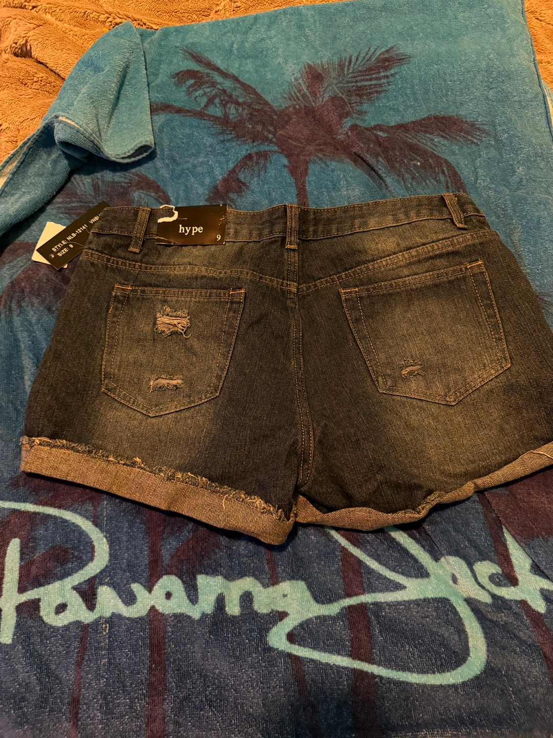 Hype Women's Distressed Denim Shorts Size 9 - photo 2