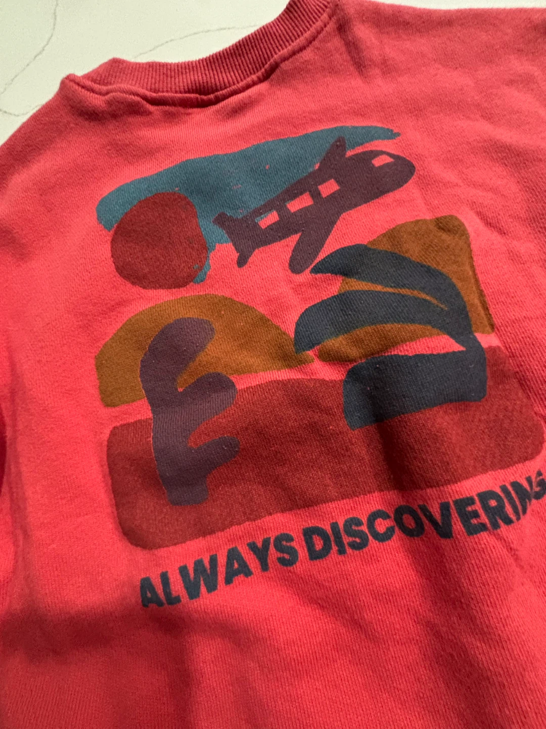 New Zara Red Sweatshirt with tag.  Size 2-3 Years - photo 4