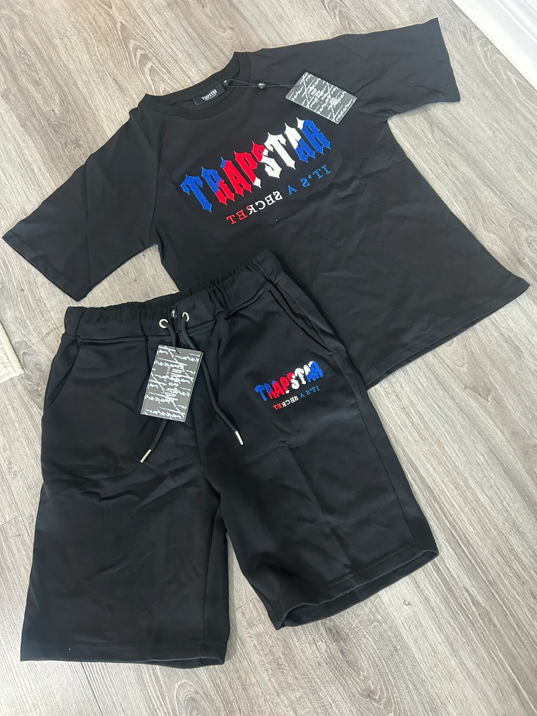 TRAPSTAR T-Shirt and Shorts Set
