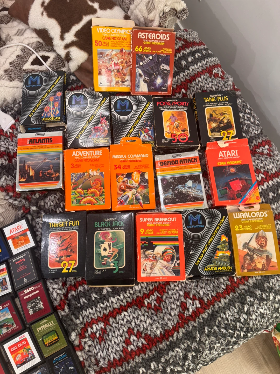 Vintage 80s Atari gaming console with controllers + 41 games - photo 5