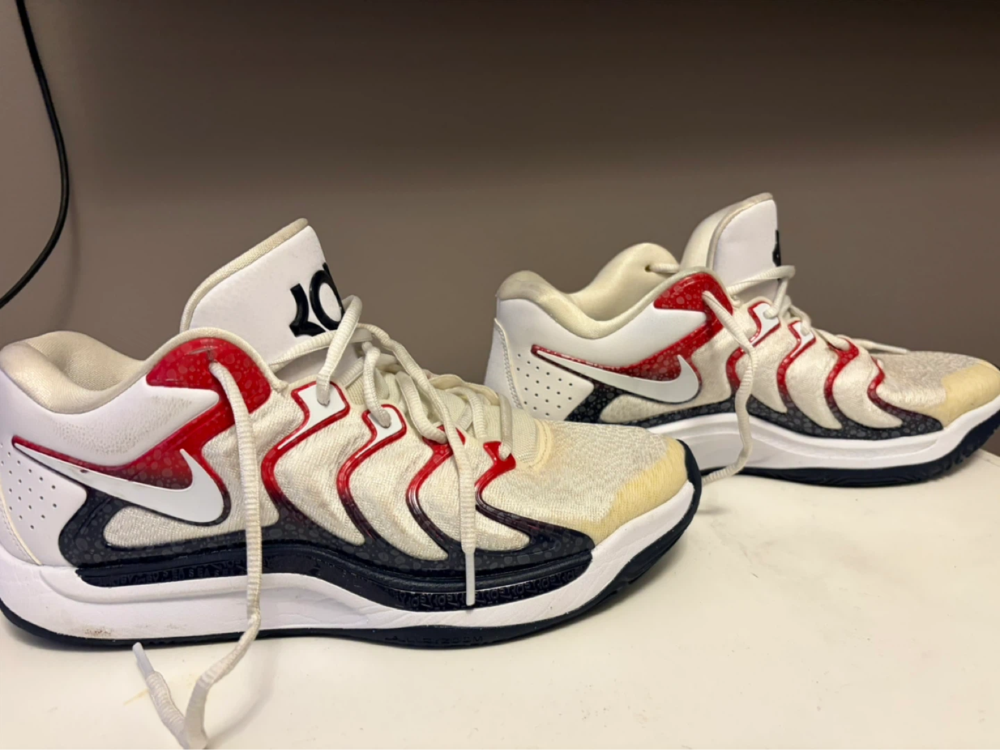 Nike KD Kevin Durant Basketball Shoes - photo 2