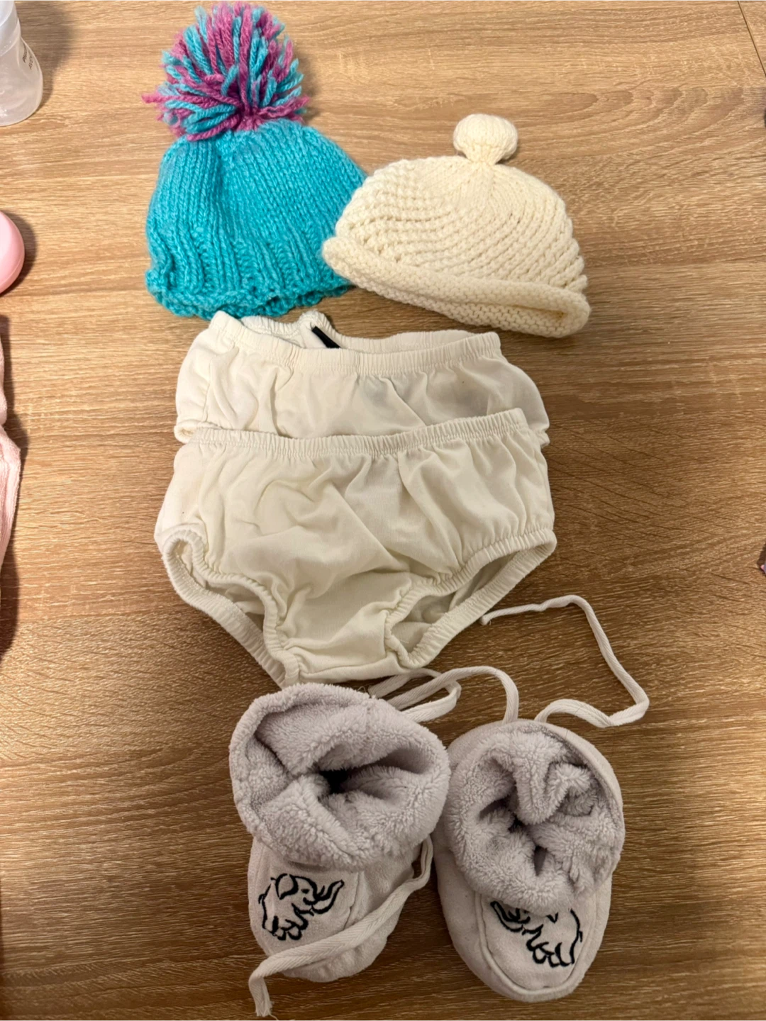 Baby Bundle - Clothing, Accessories, Bottles, Grooming & More! - photo 4