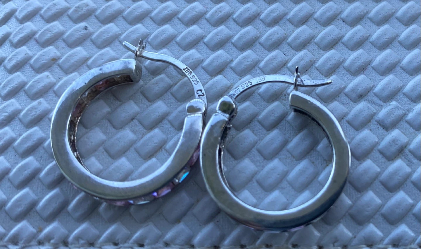 Sterling Silver Pink & White Stone Hoop Earrings - photo 3