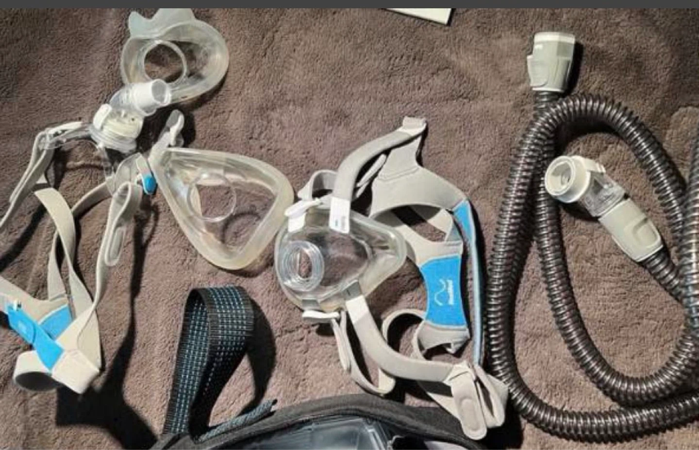 ResMed AirSense 11 CPAP Machine with Accessories - photo 3