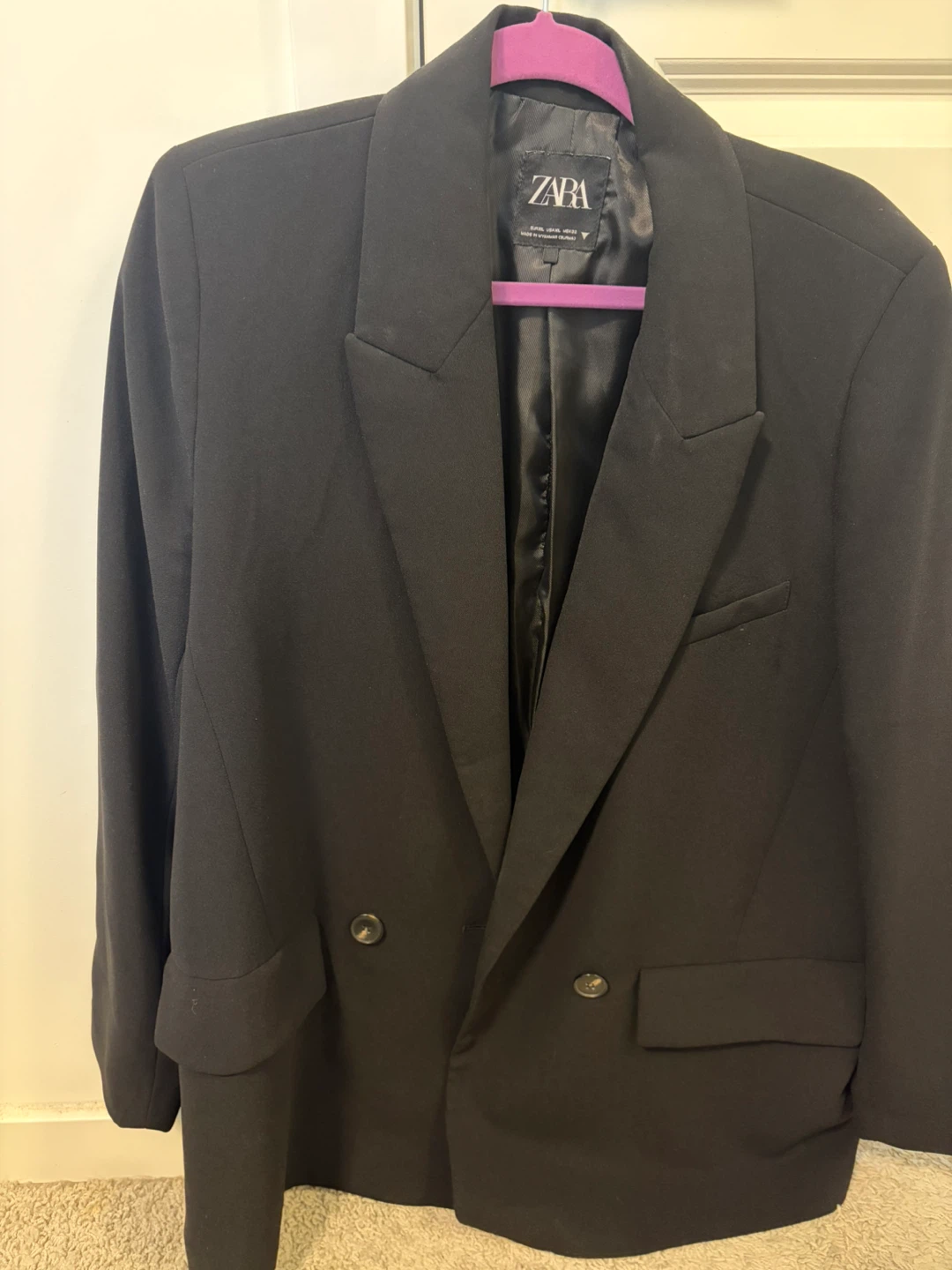 ZARA Black Double-Breasted Blazer