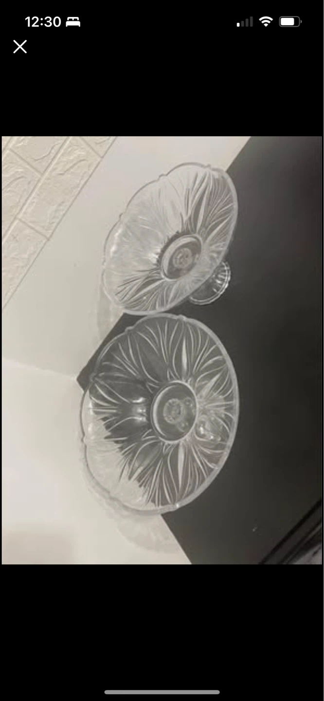 Set of 2 Glass Pedestal Candy Dishes - photo 2