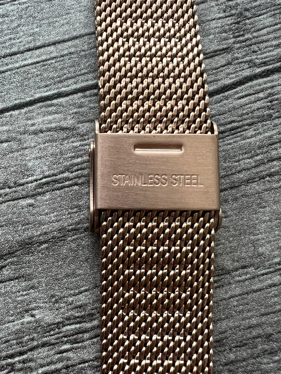 Rose Gold Women Mesh Watch - photo 4