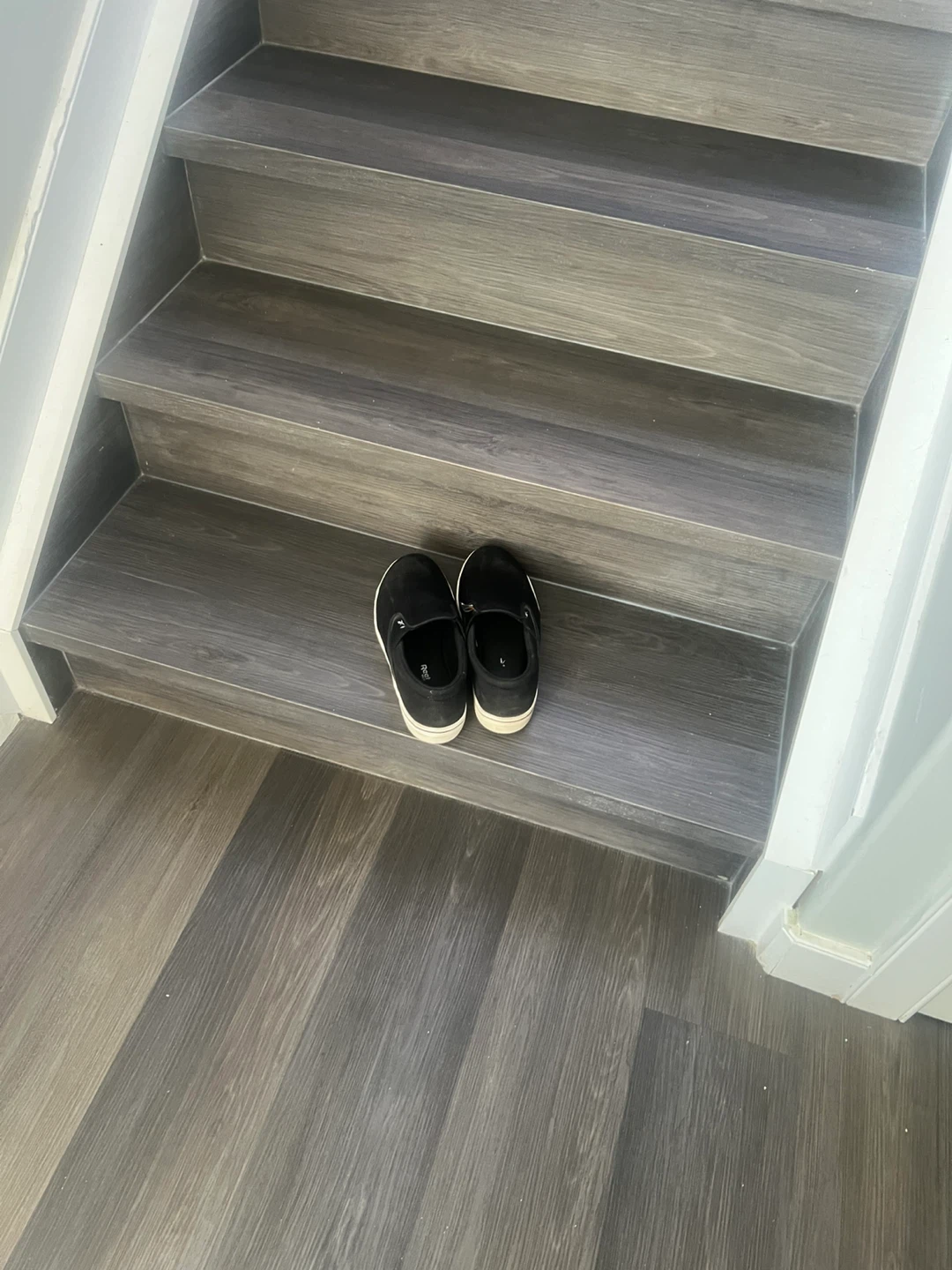 Women steal toe shoes size 7/8