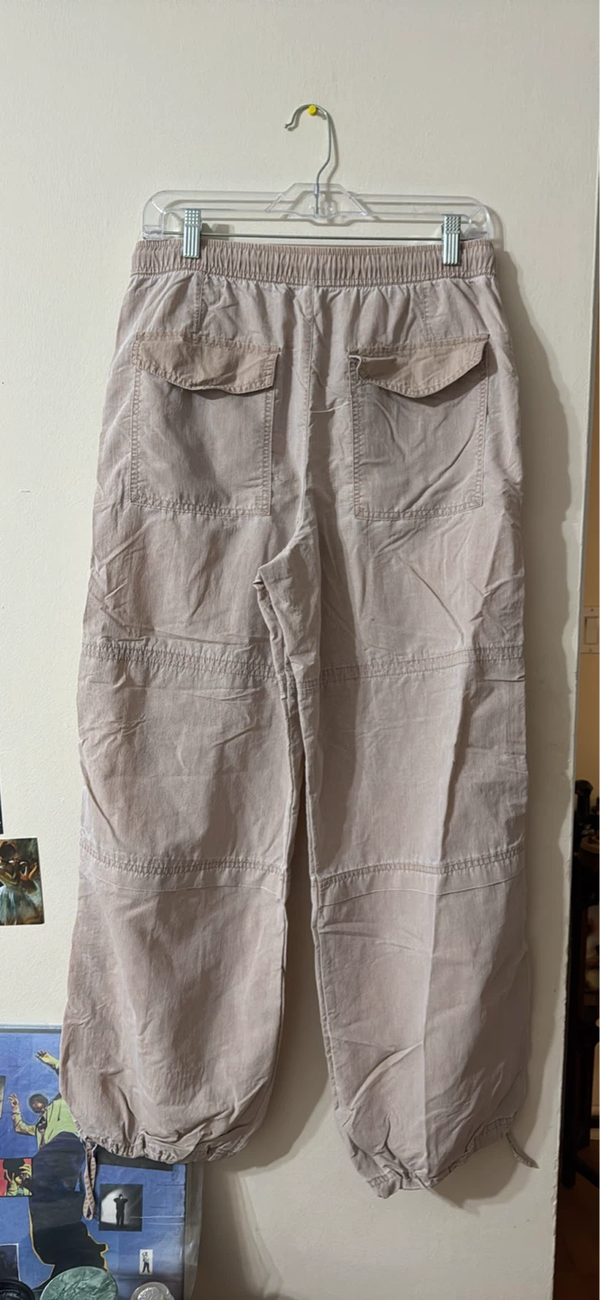 Zara Women's Tan Cargo Pants - small - photo 2