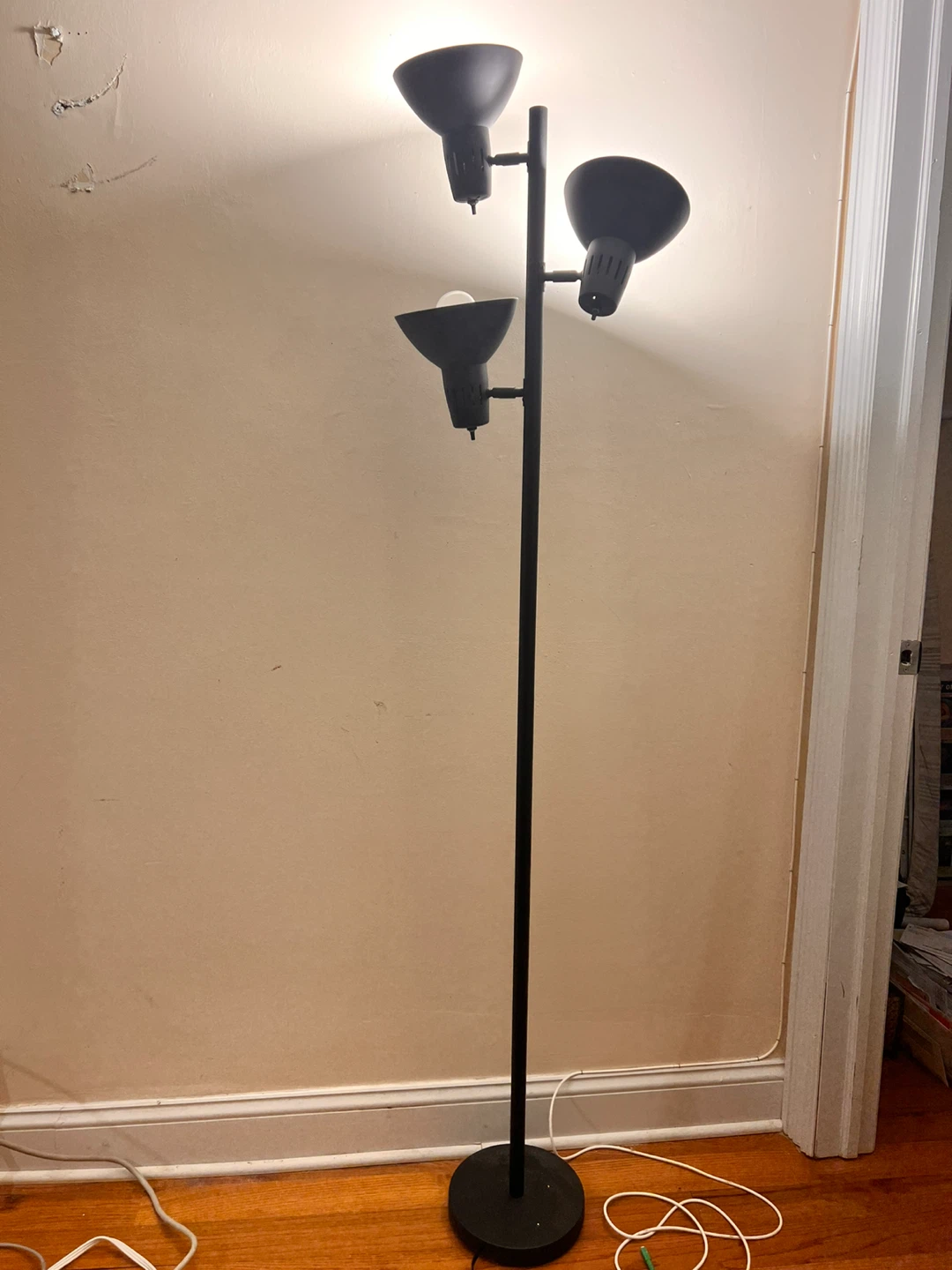 Black 3-Light Floor Lamp - photo 3