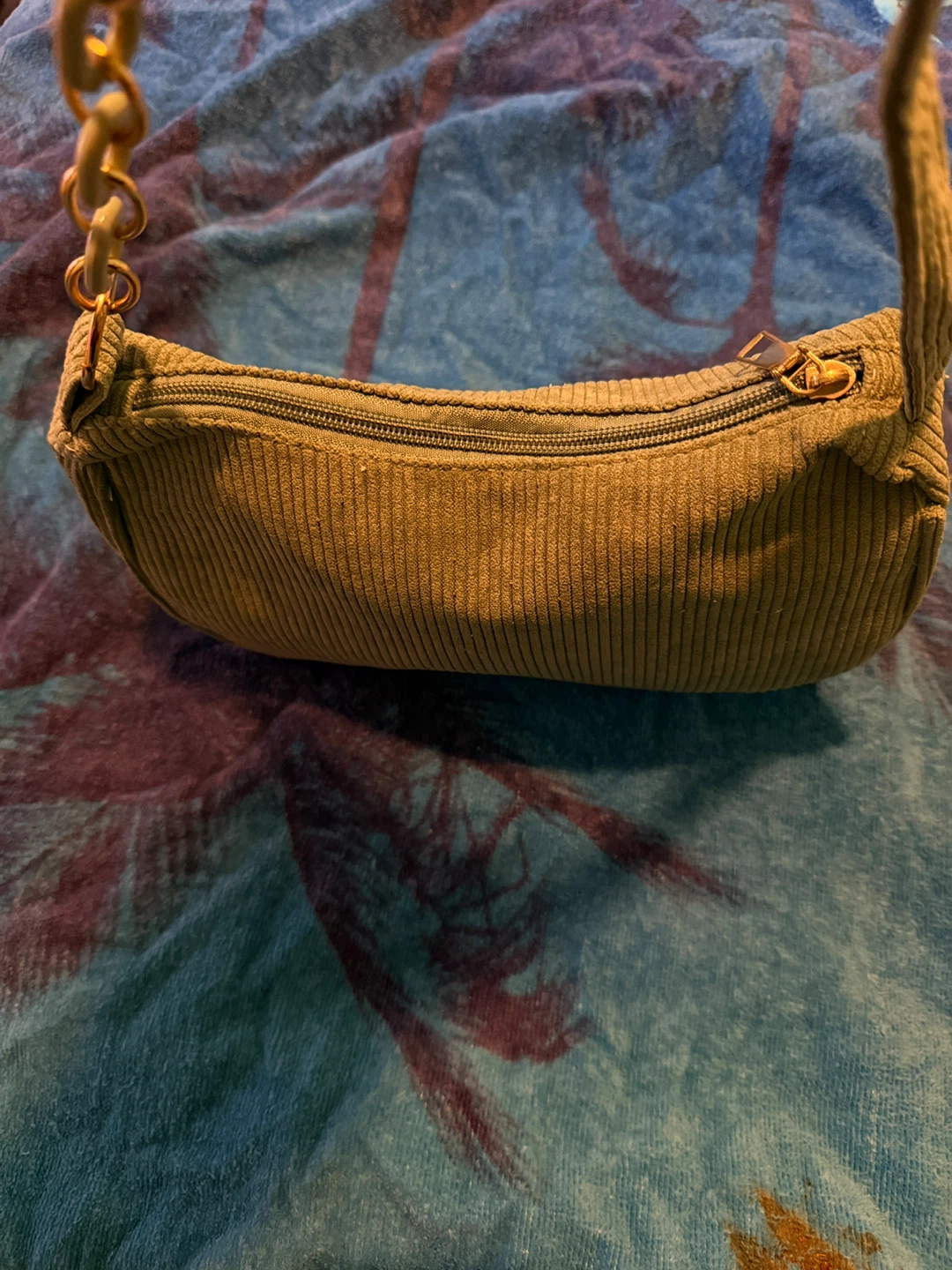 Corduroy Shoulder Bag with Chain Accent - photo 3