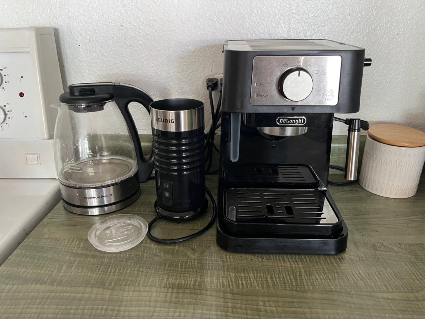 Moving Sale: DeLonghi Espresso Machine & Keurig Milk Frother