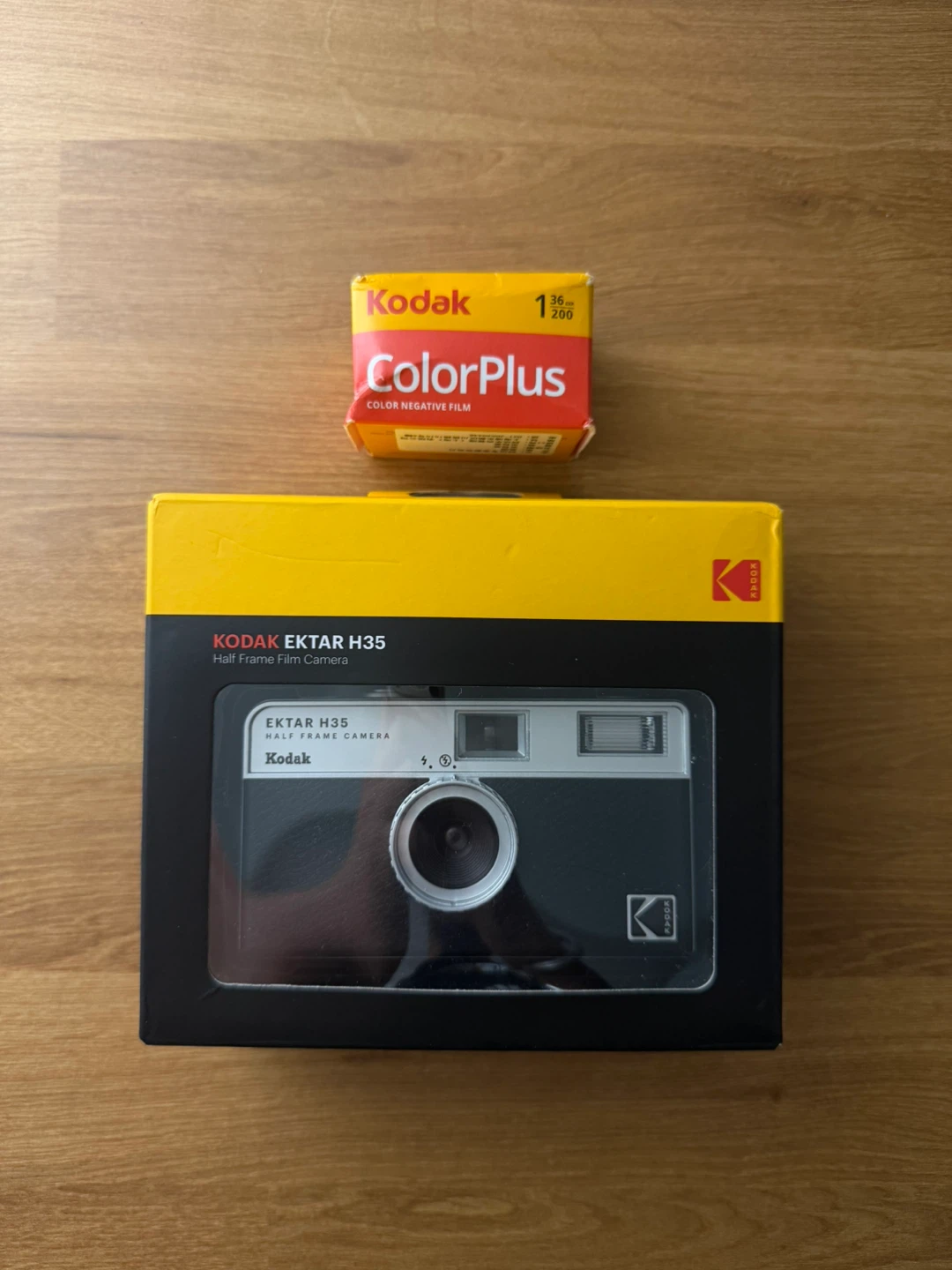 Kodak Ektar H35 Half Frame Film Camera with ColorPlus 200 Film