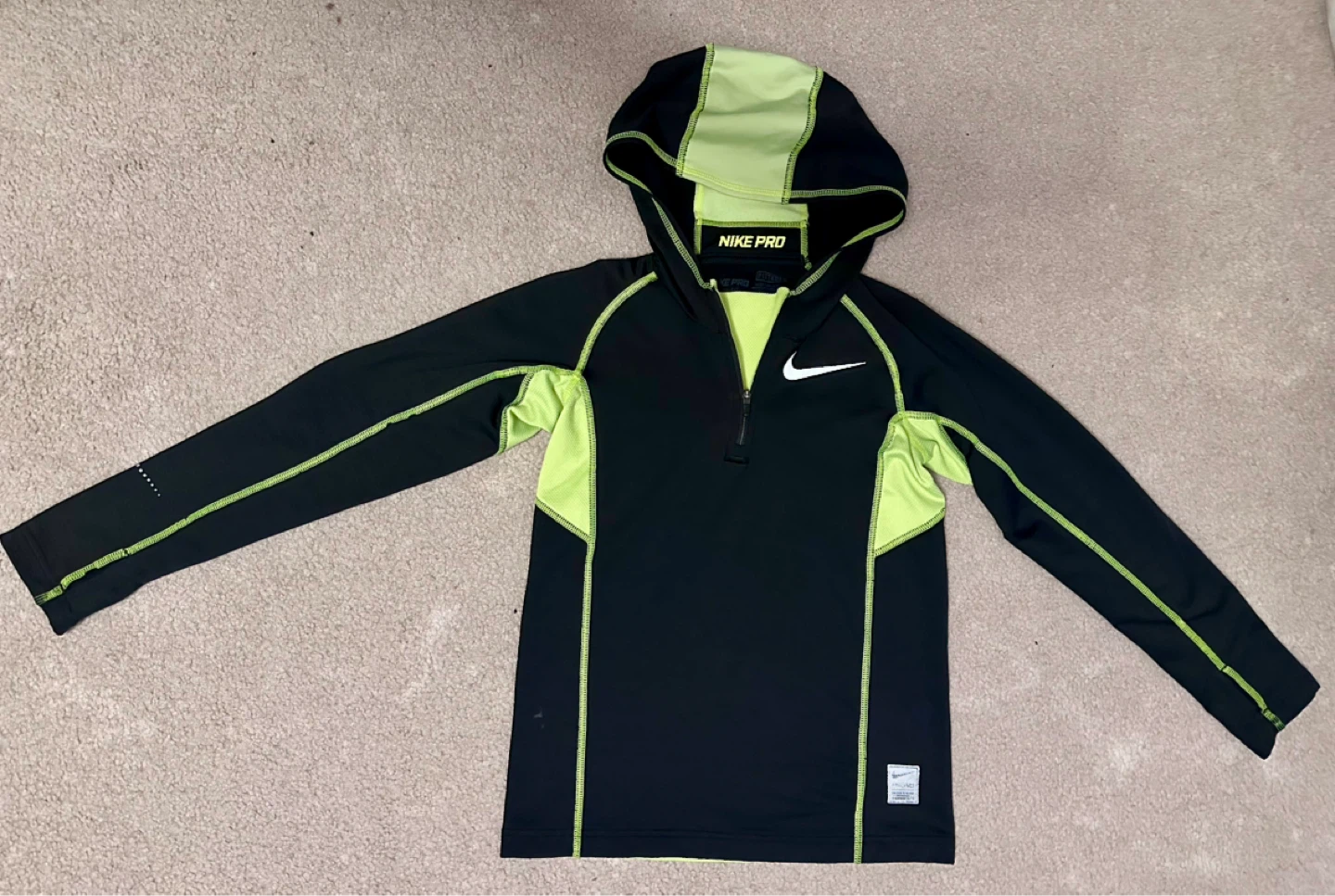 Nike Pro Dri-FIT Hoodie