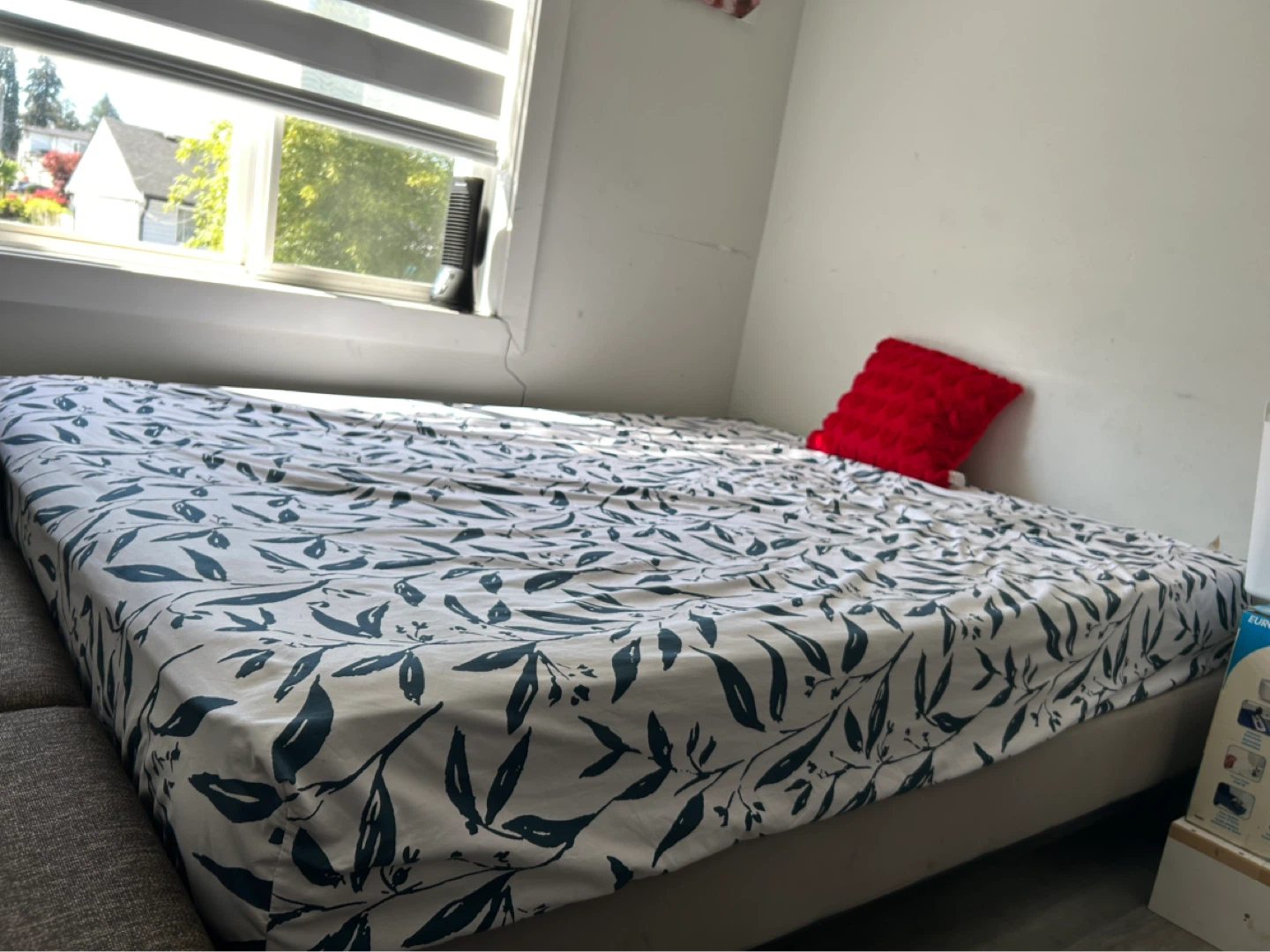 Queen mattress