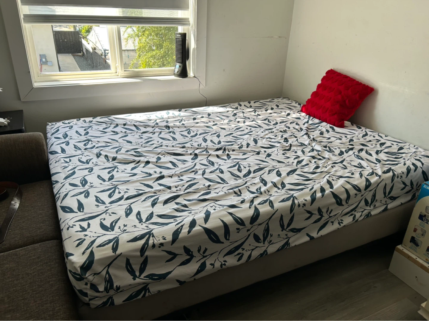 Queen mattress - photo 3