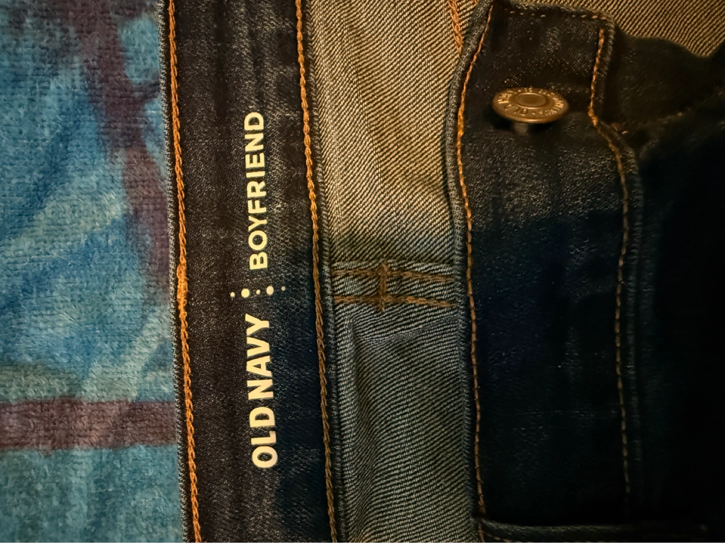 Old Navy Boyfriend Denim Shorts Women's Size 12 - photo 3