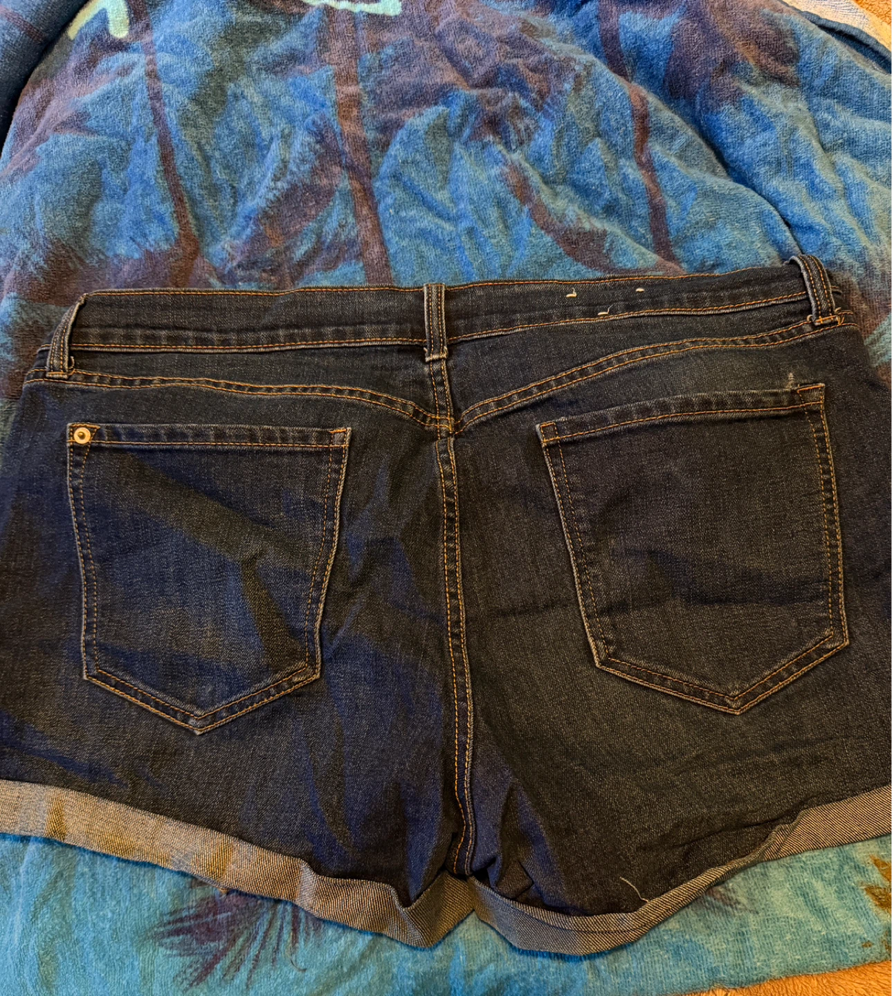 Old Navy Boyfriend Denim Shorts Women's Size 12 - photo 4
