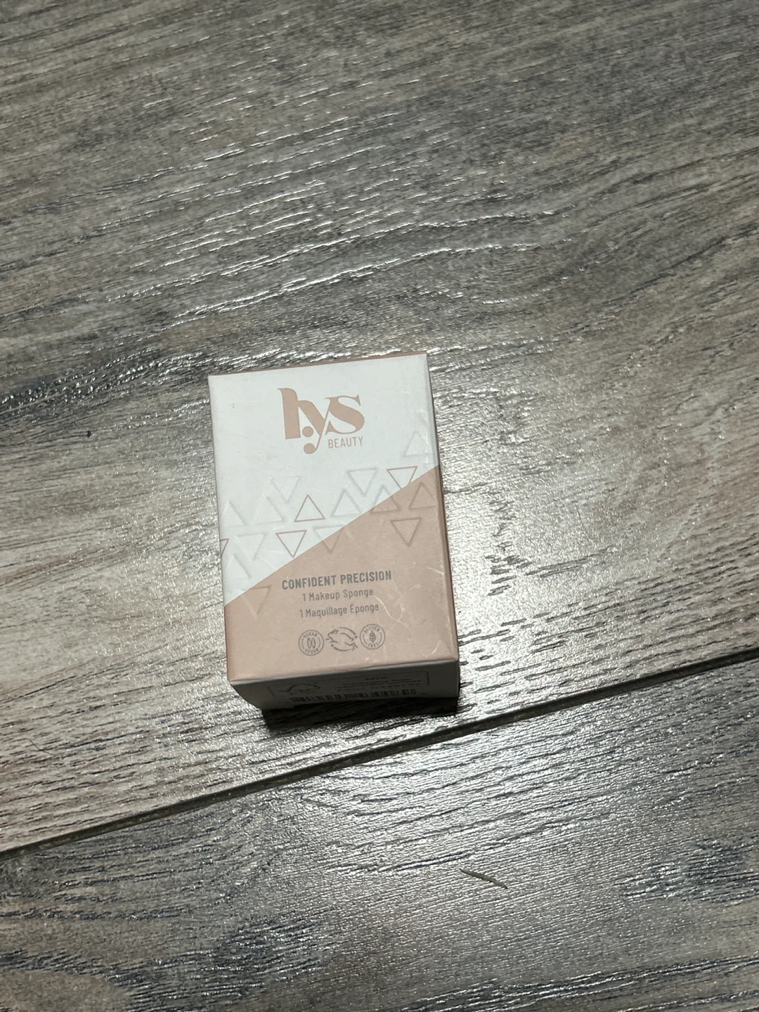LYS Beauty Confident Precision Makeup Sponge