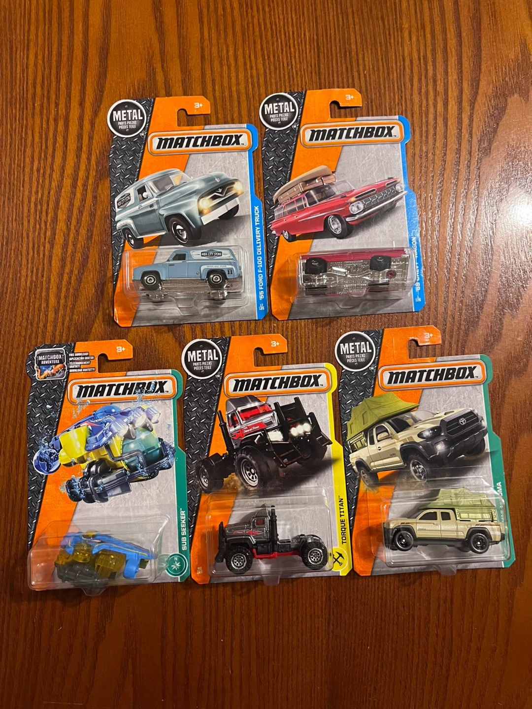 MATCHBOX (2016) 1:64 SCALE DIECAST
