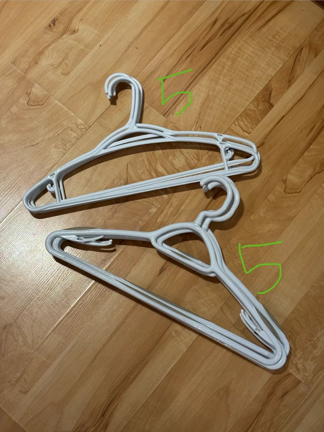 Assorted Hangers - 50+ Pieces - photo 5