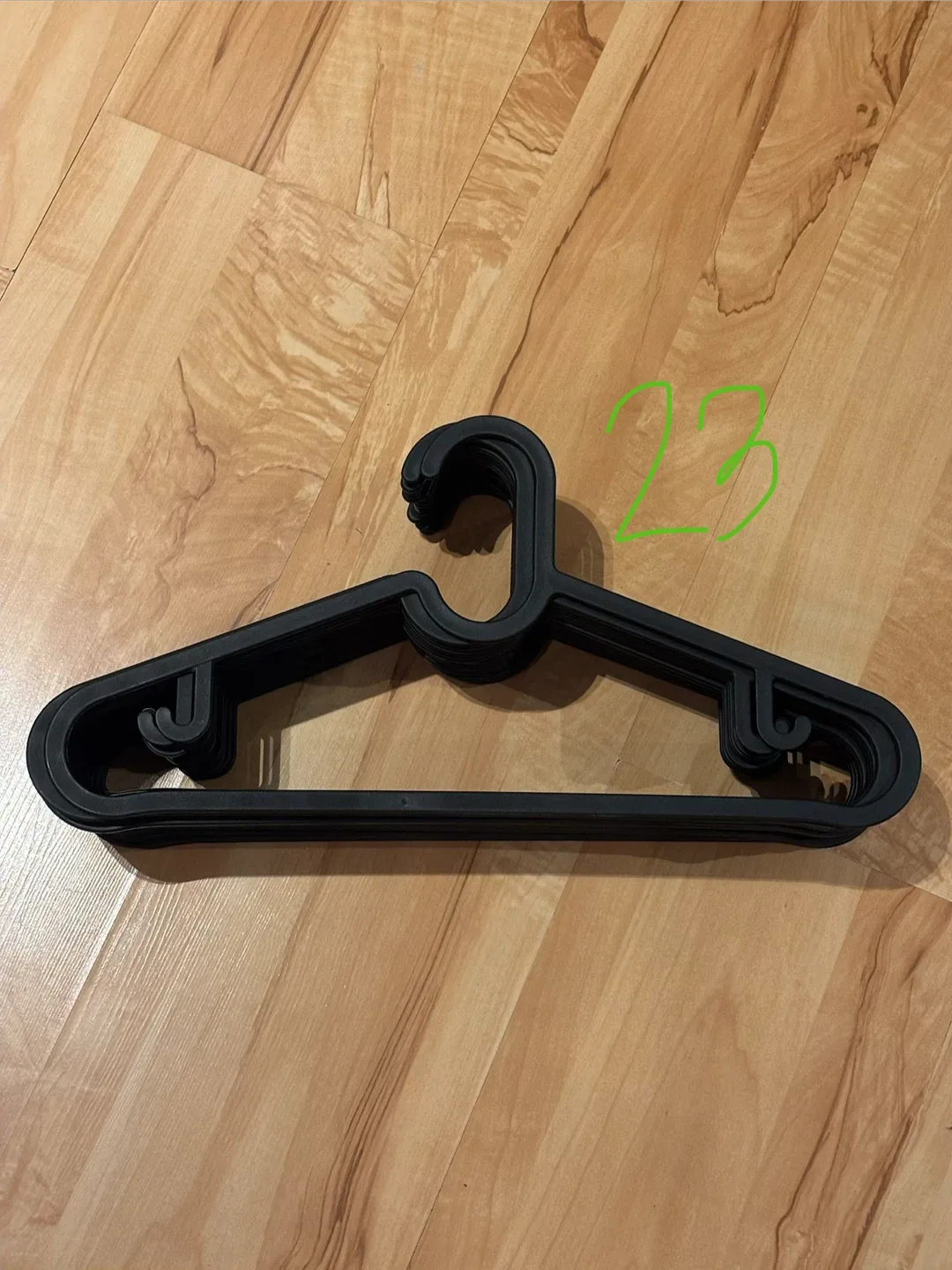 Assorted Hangers - 50+ Pieces - photo 4