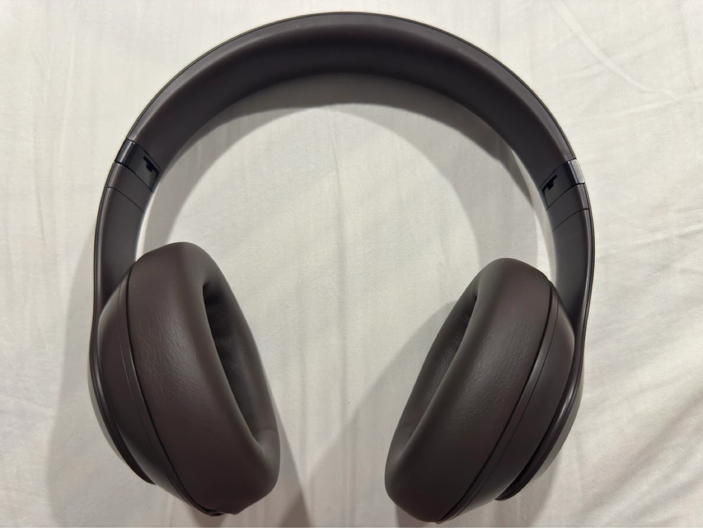 Beats Studio Pro (Brown) - photo 2
