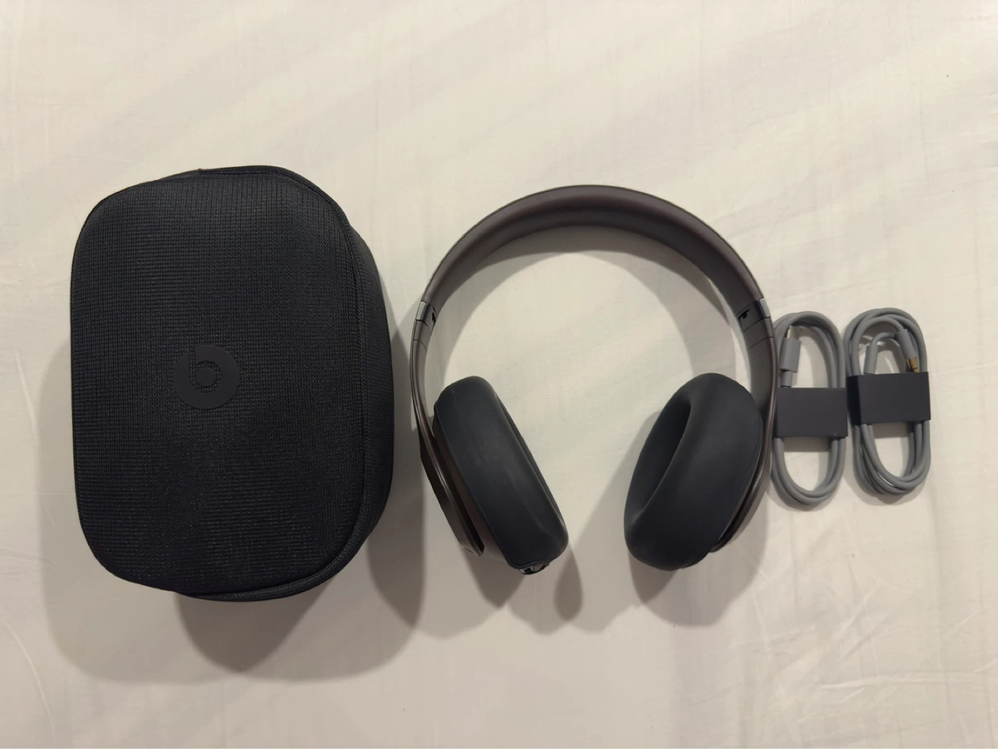 Beats Studio Pro (Brown)