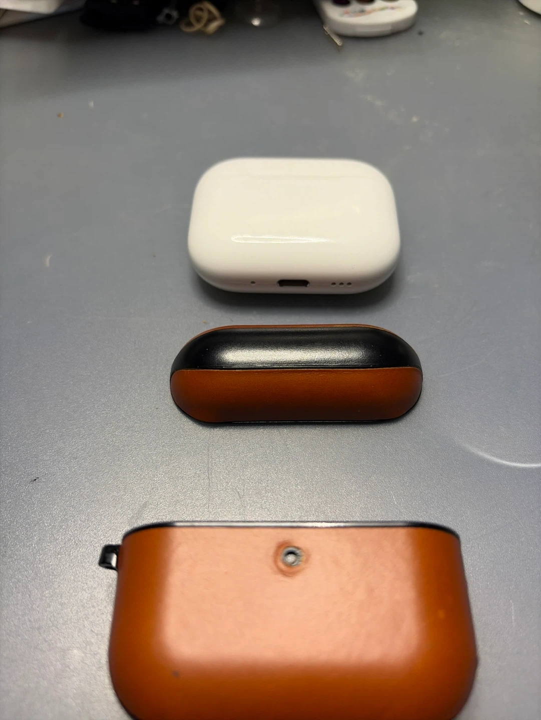 Apple AirPods Pro 3 . Include  protected sleeve case Case