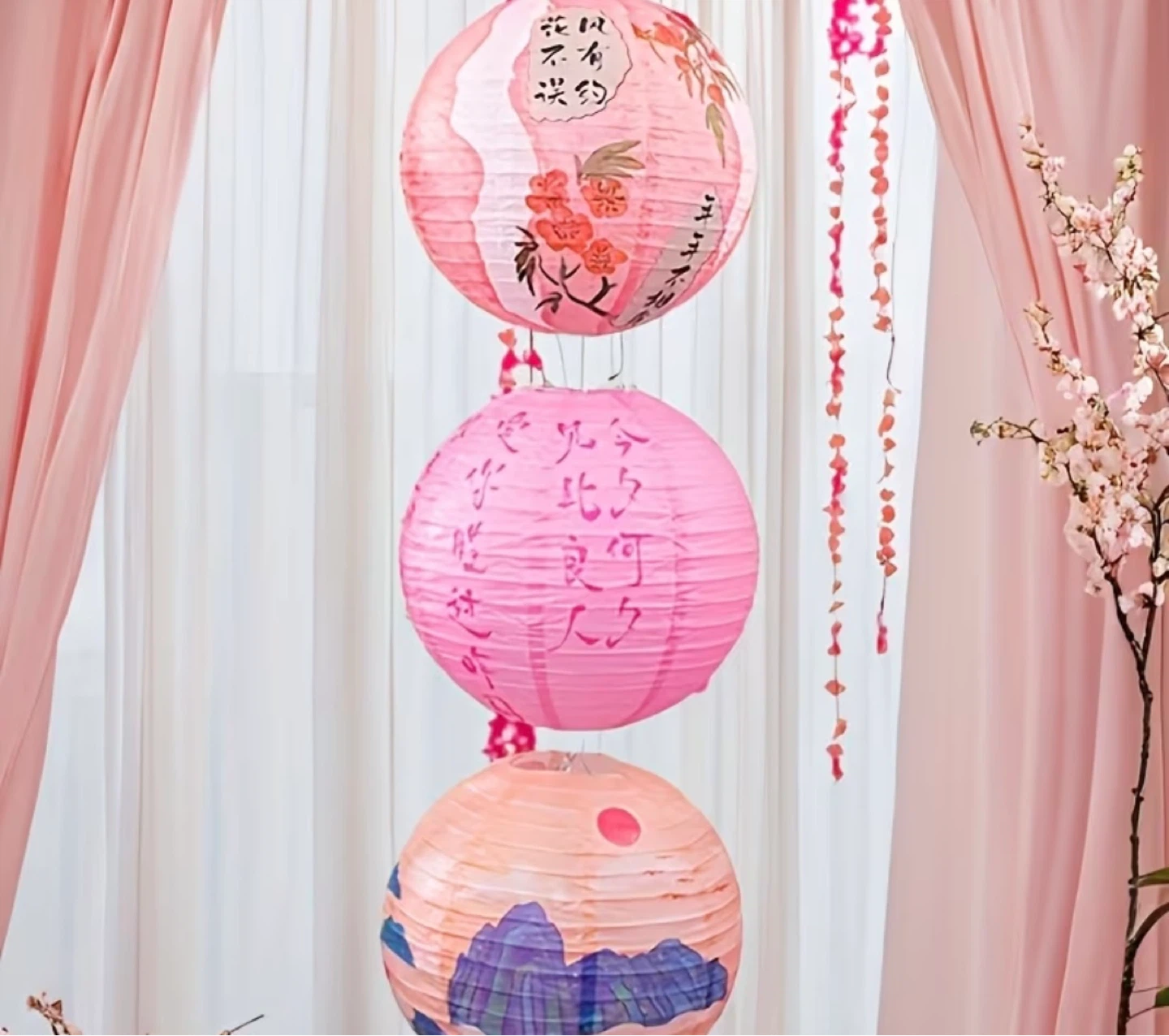 Set of 3 Decorative Paper Lanterns - photo 2
