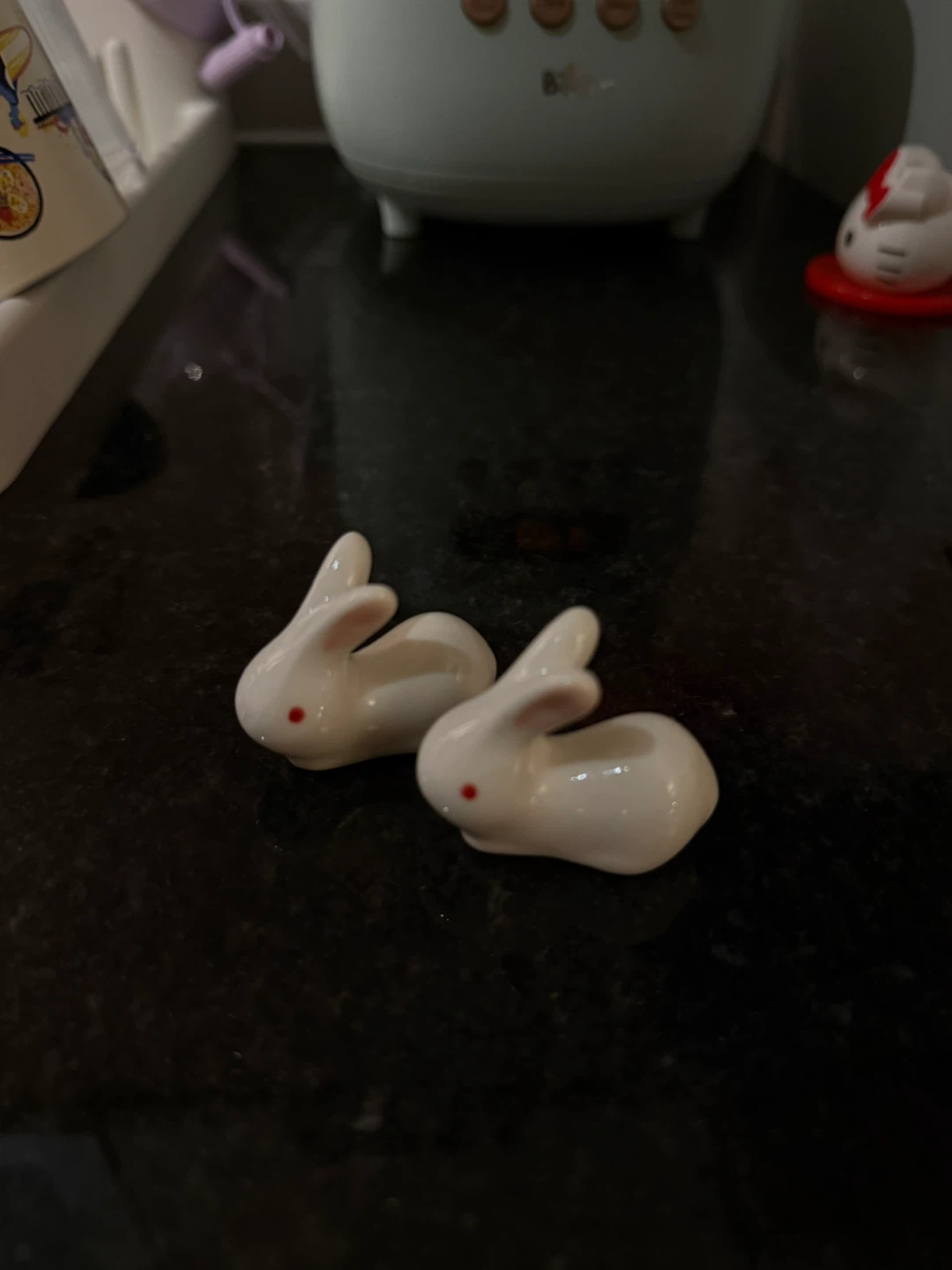 Pair of Ceramic Bunny Chopstick Rests - photo 2