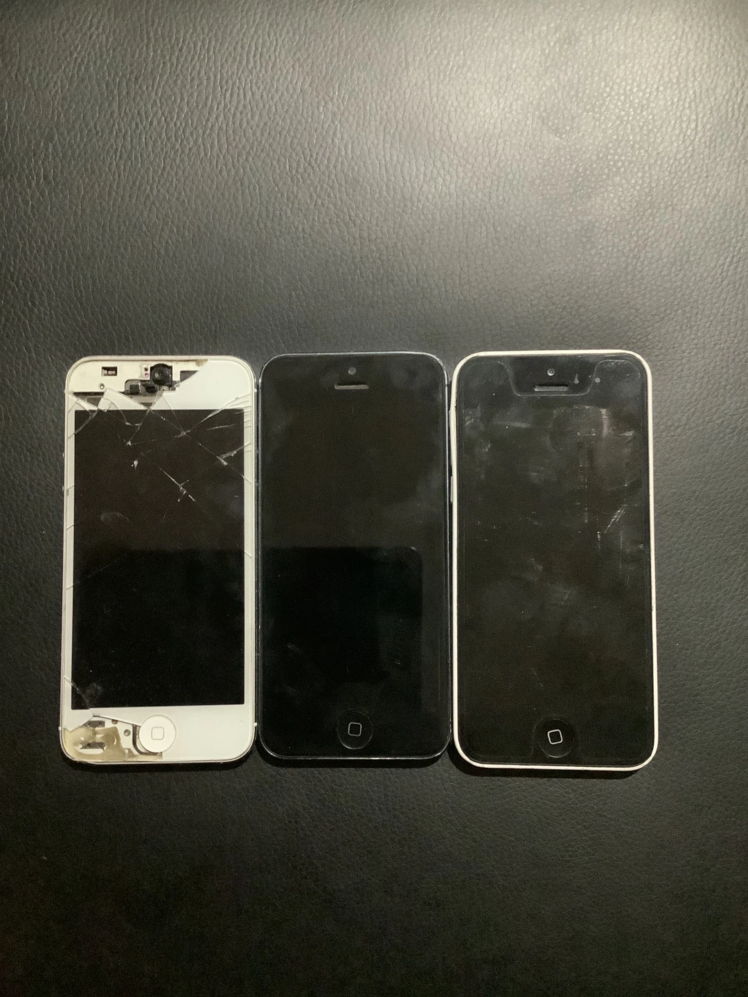 Apple iPhone Lot (3 Phones) - photo 2