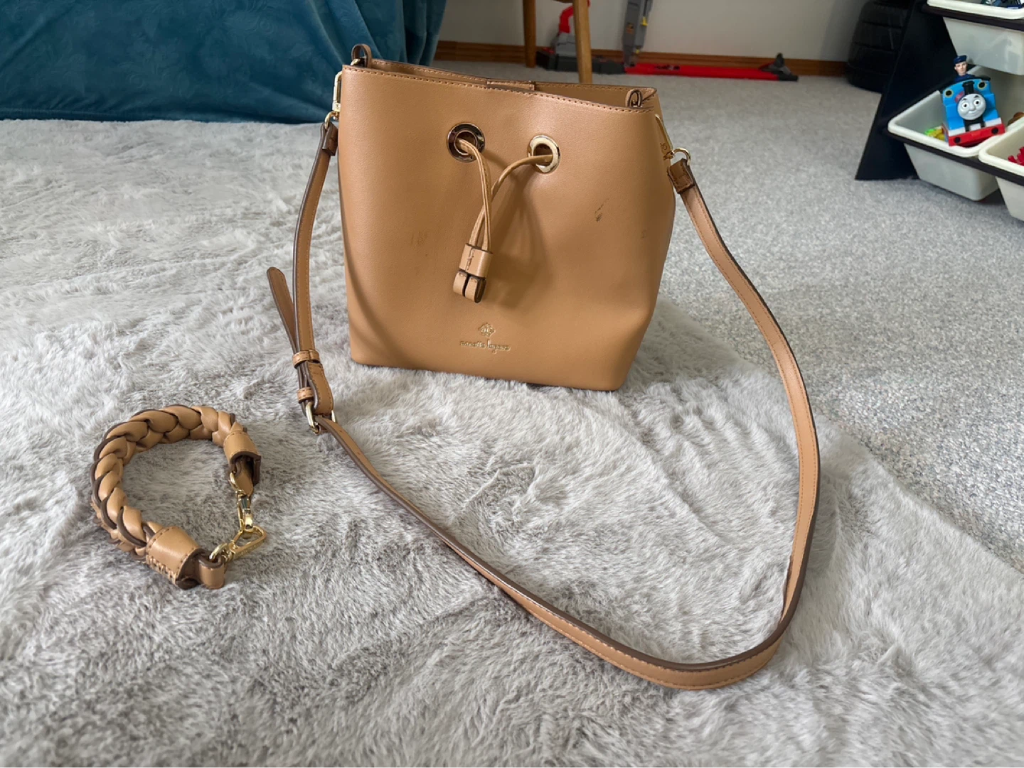 Melie Bianco Bucket Bag - Tan