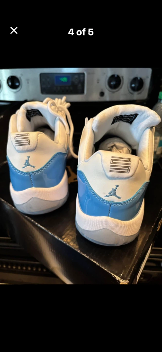 Jordan 11 Low 'University Blue' - photo 4