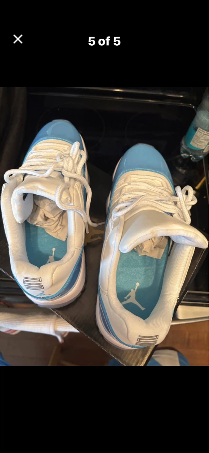 Jordan 11 Low 'University Blue' - photo 3