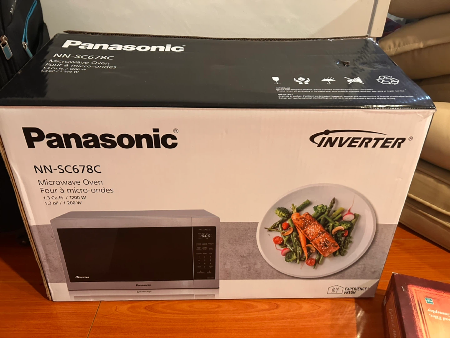 Panasonic NN-SC678C Microwave Oven 1.3 Cu.Ft. 1200W - photo 2