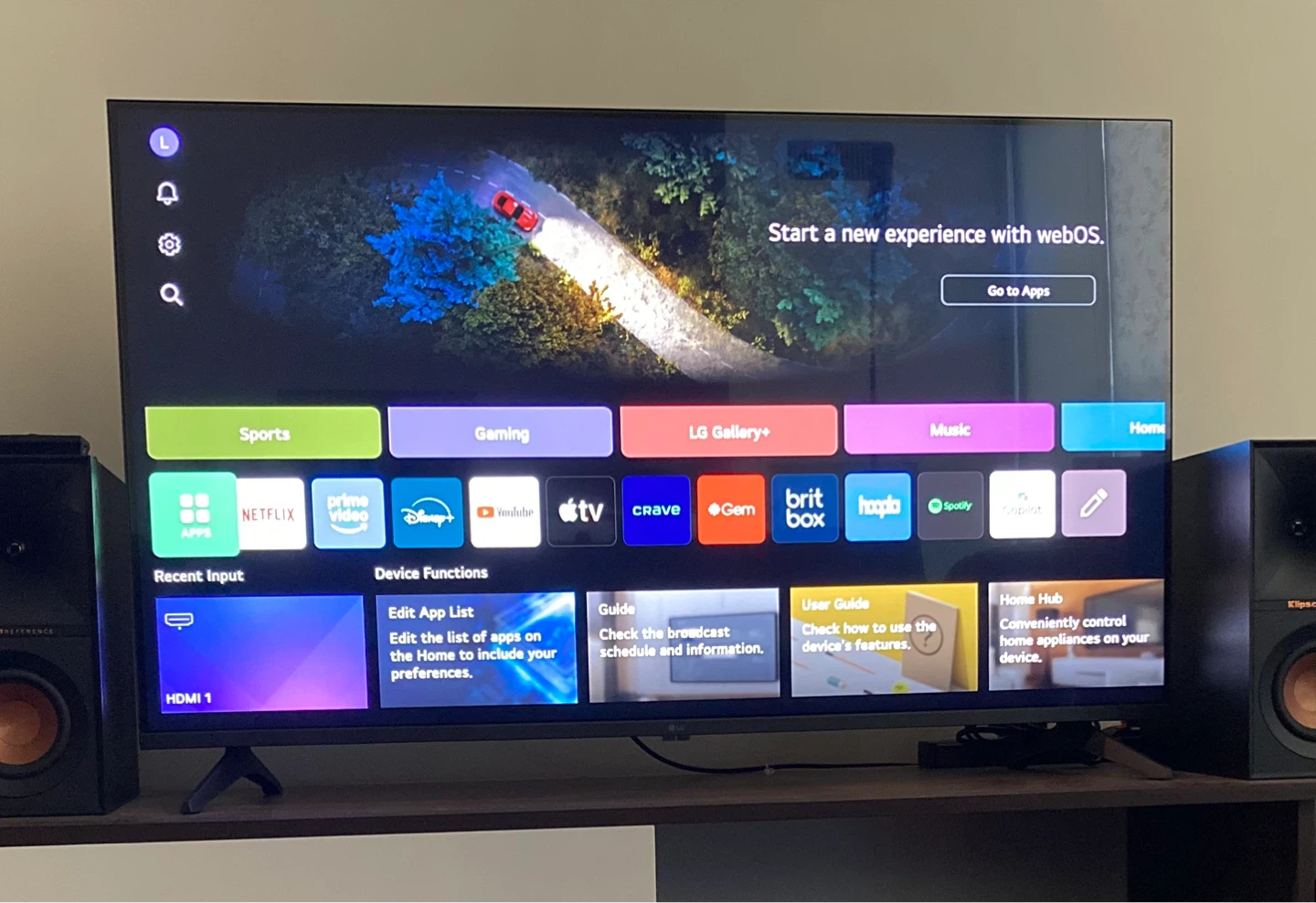 LG 43-Inch UA7700 Series 4K Smart TV