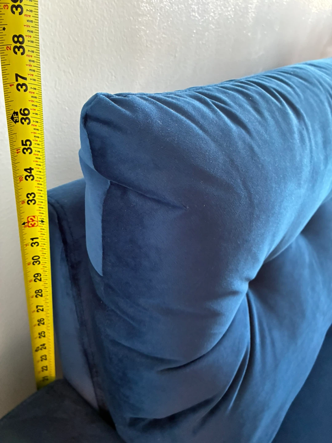 Blue Velvet Tufted Loveseat couch - photo 3