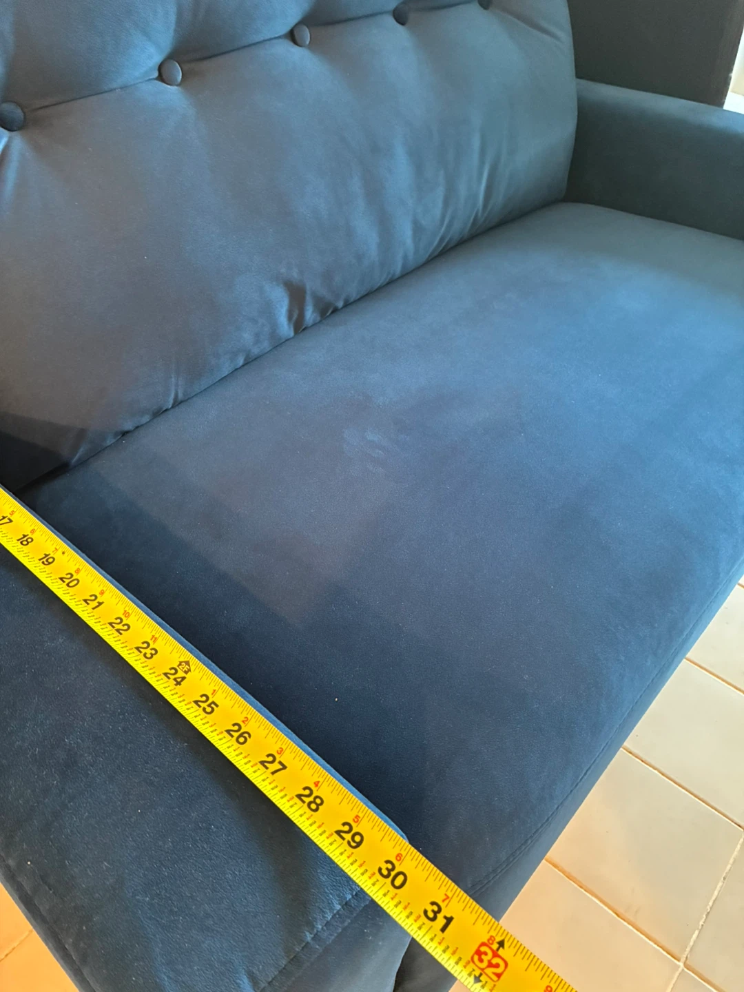 Blue Velvet Tufted Loveseat couch - photo 5