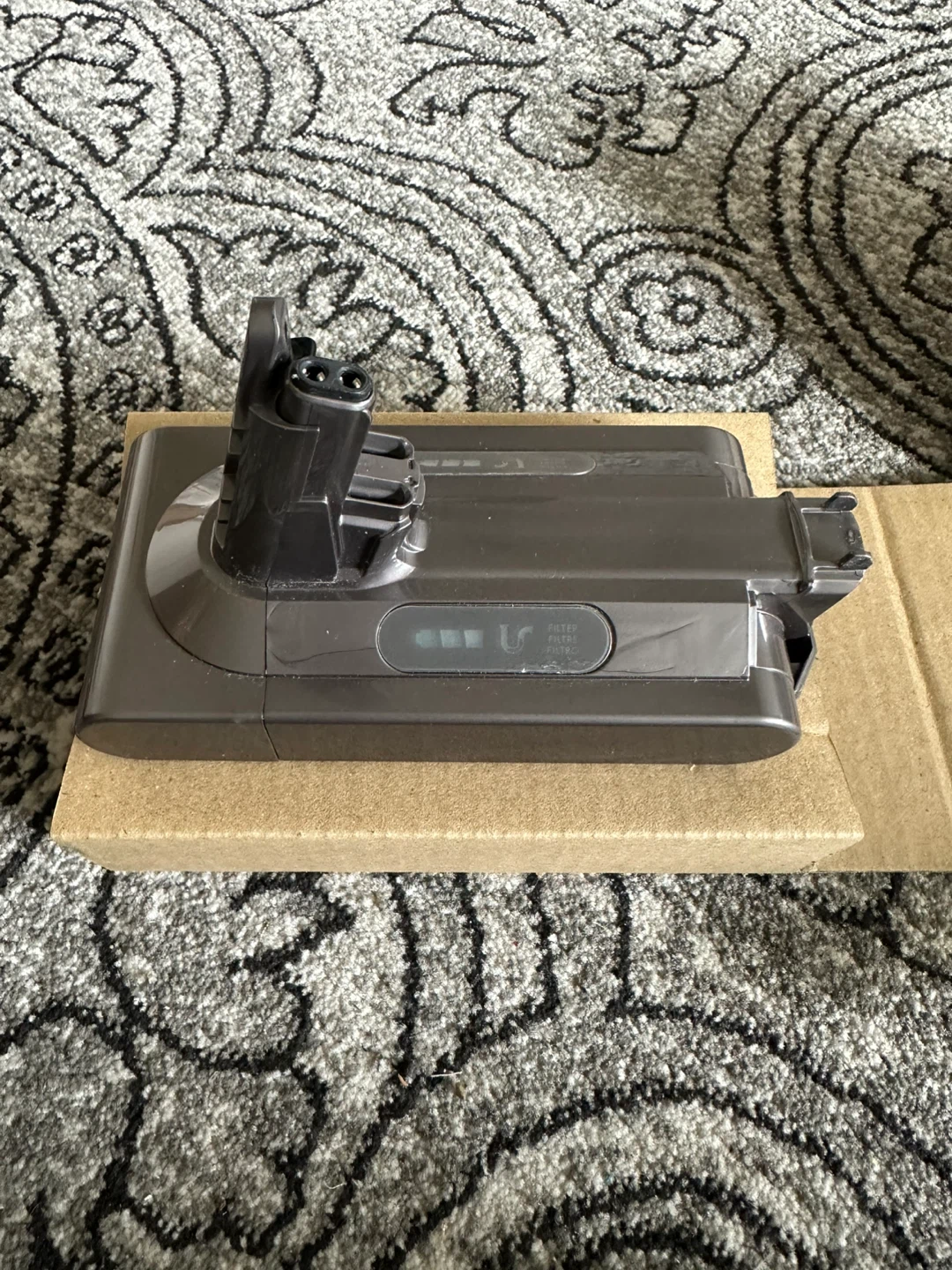 Dyson v10 Battery Pack 7-Cell 2600mAh 25.2V - photo 2