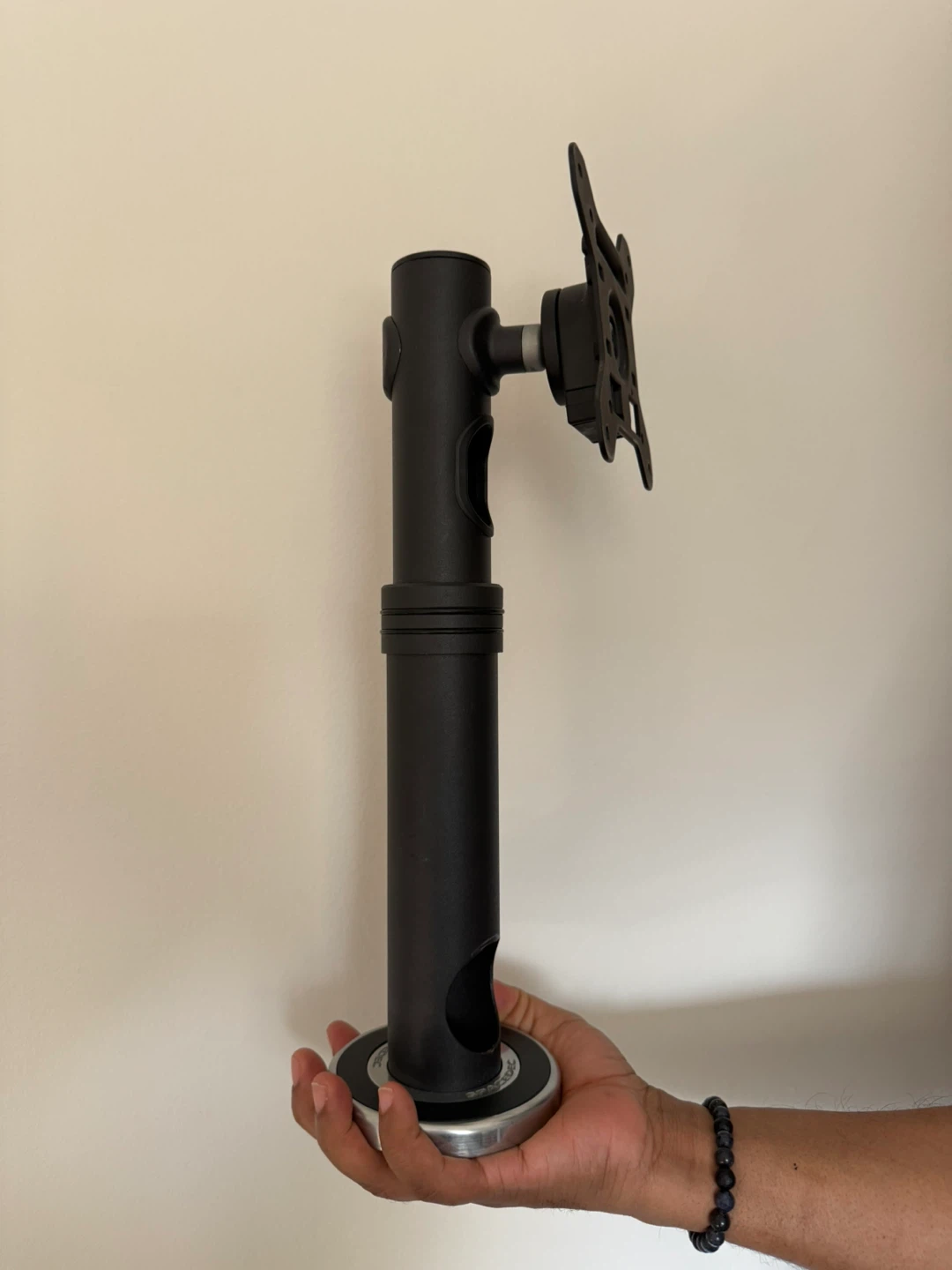 Atdec: Ergo arm desk mount stand for monitors