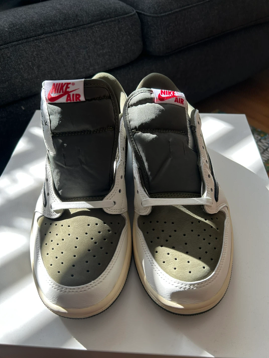 Nike Air Jordan 1 Low Travis Scott "Reverse Mocha" - photo 3
