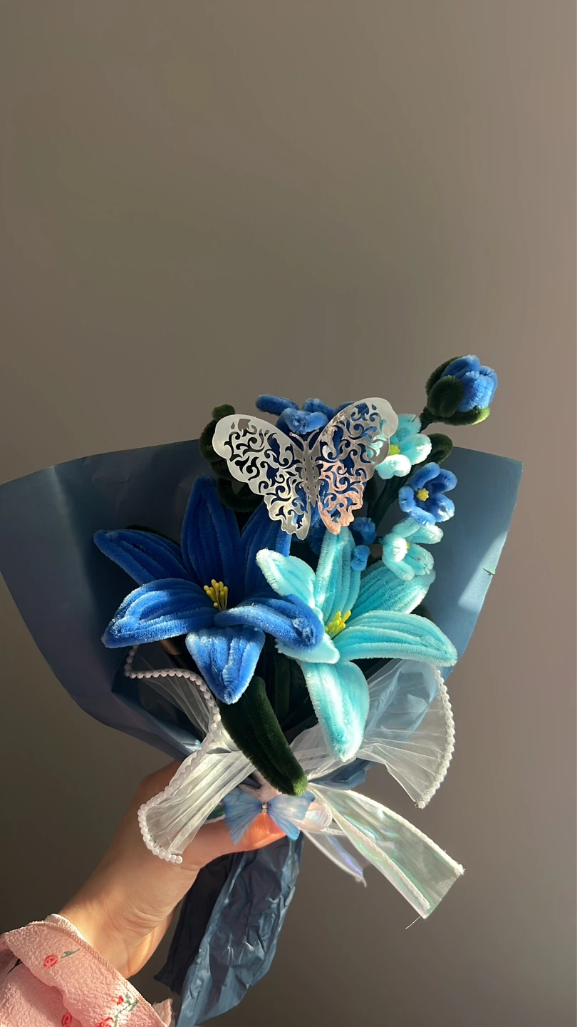 Mother’s Day grift: Handmade Pipe Cleaner Flower Bouquet - photo 2