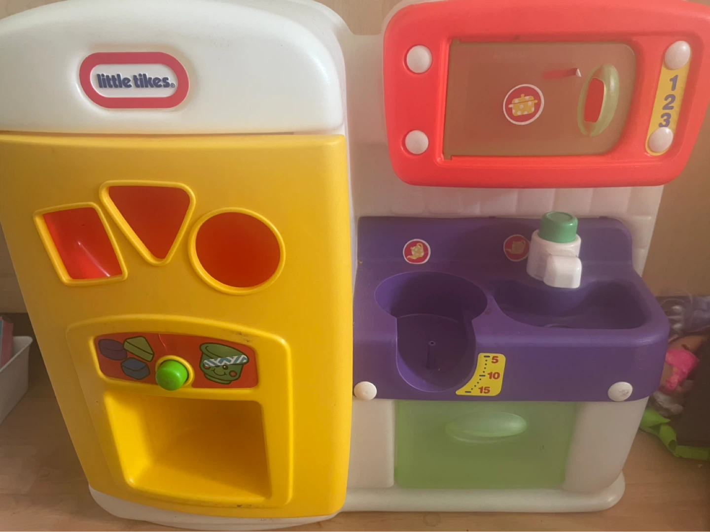 Free Little Tikes Toy Kitchen Playset