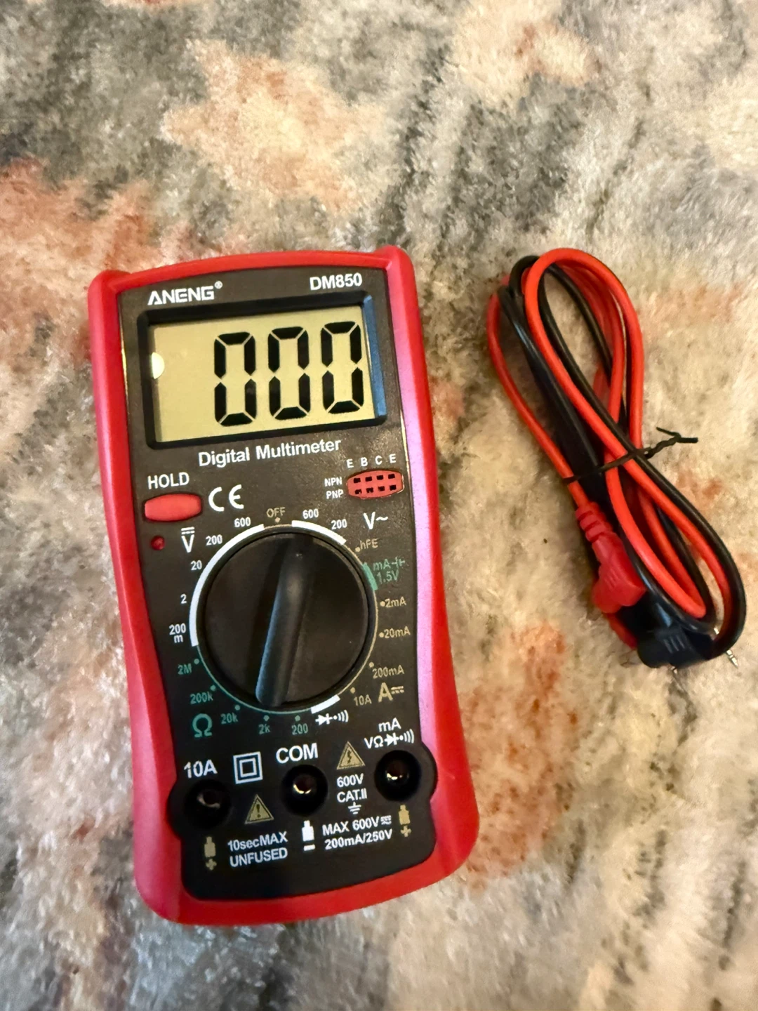 Digital Multimeter - photo 3