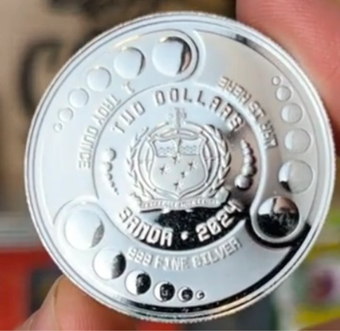 2024 1 oz pure silver Samoa Alien Coin Scottsdale limited - photo 3