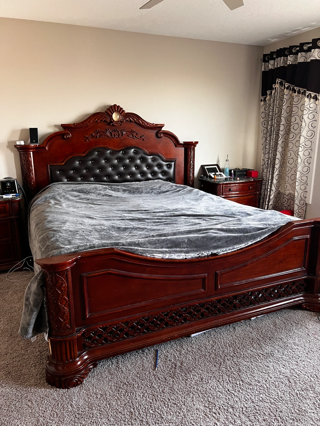 King size bedroom suite set